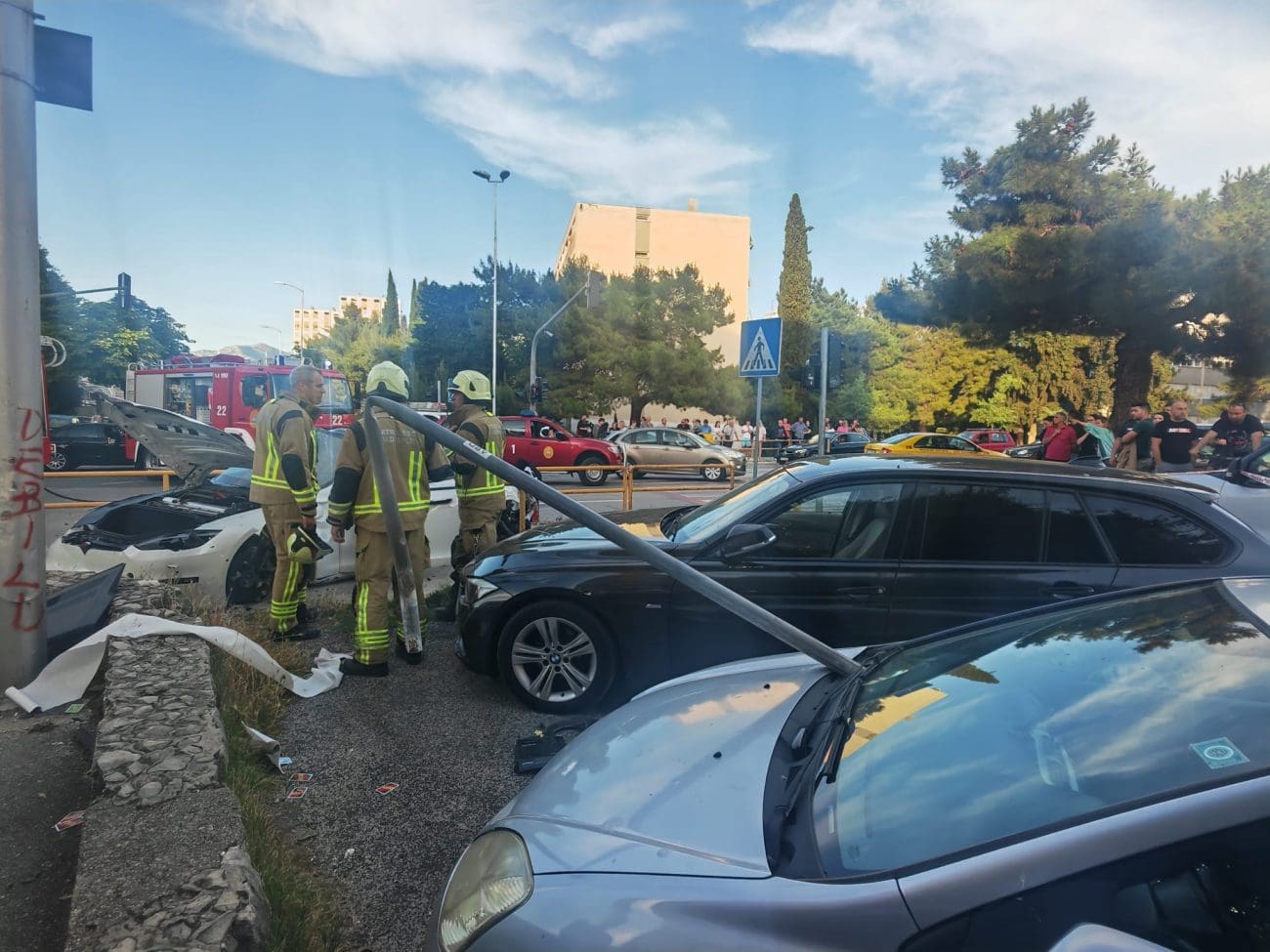 OVAKVU NESREĆU SPLIT NE PAMTI "Tijelo te žene i sad imam pred očima. Ne mogu je izbaciti iz glave. Strašno nešto"