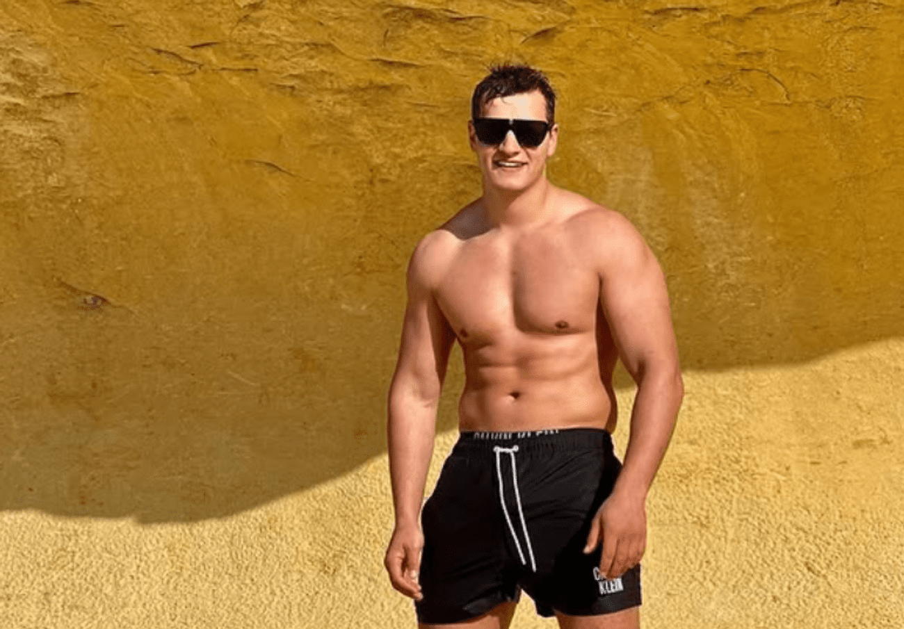 Evo tko je tip koji je skočio sa Starog mosta u Mostaru pa dobio "degenek" od lokalaca